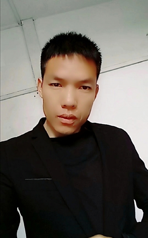 小夜曲的第一张照片--泰州相亲服务中心
