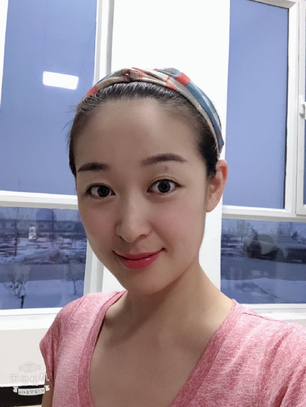 浅笑的第一张照片--泰州相亲服务中心