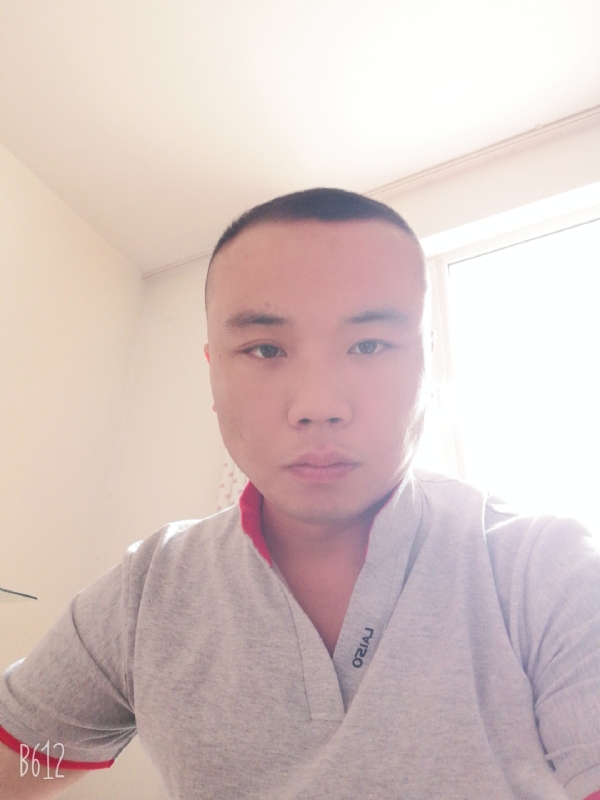 那夜的风的第一张照片--泰州相亲服务中心