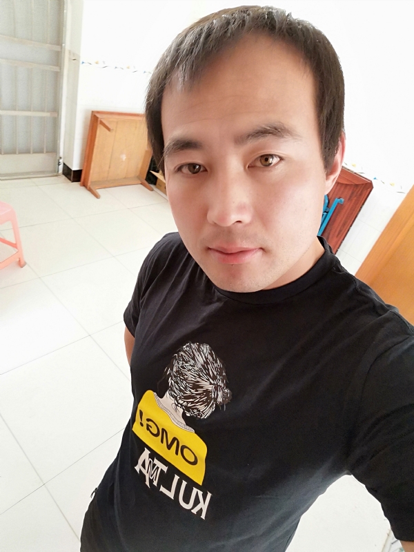 东海龙王的第二张照片--泰州相亲服务中心
