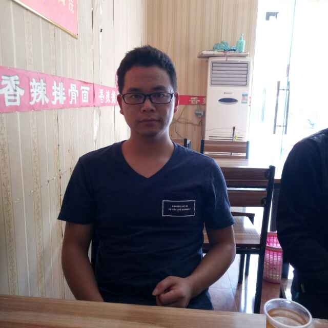 会哭的星星的第三张照片--泰州相亲服务中心