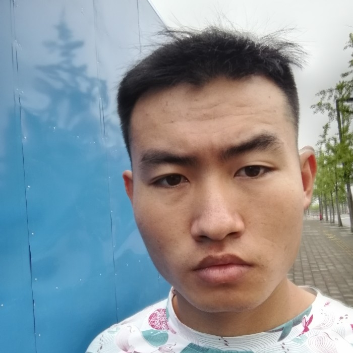 爱一个哦的第一张照片--泰州相亲服务中心