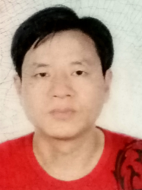 深拥你入怀的第二张照片--泰州相亲服务中心