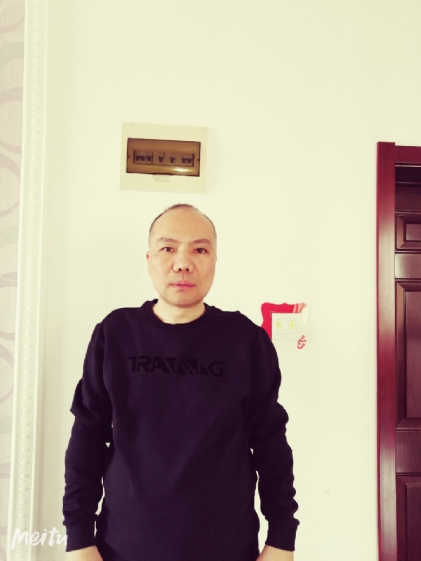 酒香四溢的第三张照片--泰州相亲服务中心