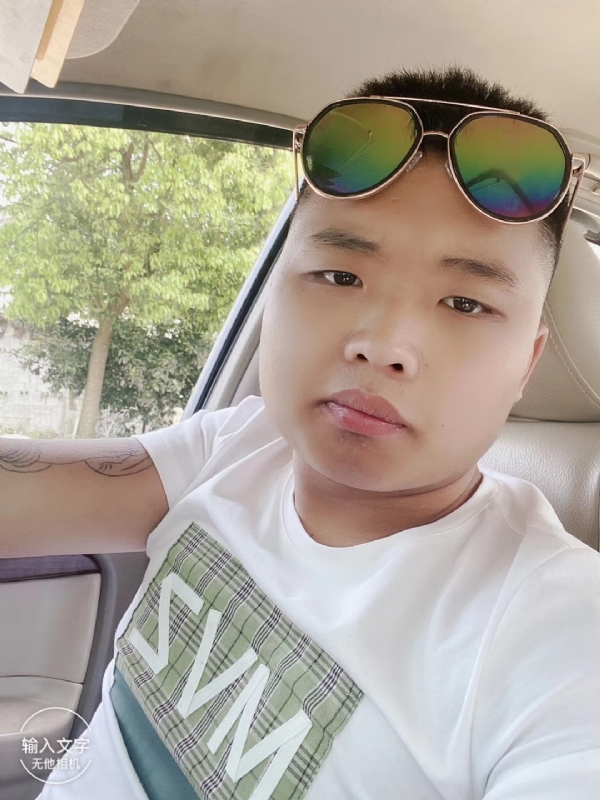 比比曾_的第四张照片--泰州相亲服务中心