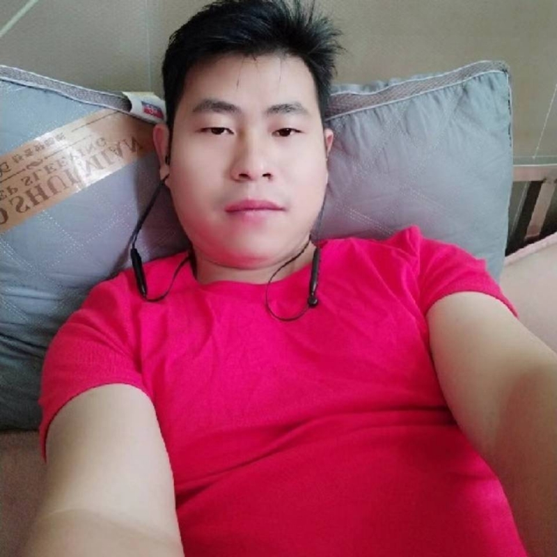 李强的第一张照片--泰州相亲服务中心