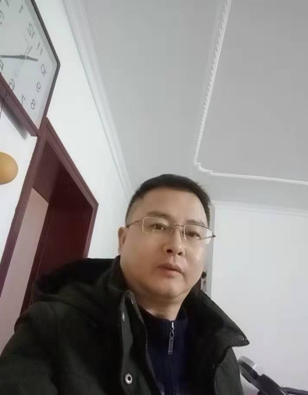 想牵你的手的第一张照片--泰州相亲服务中心