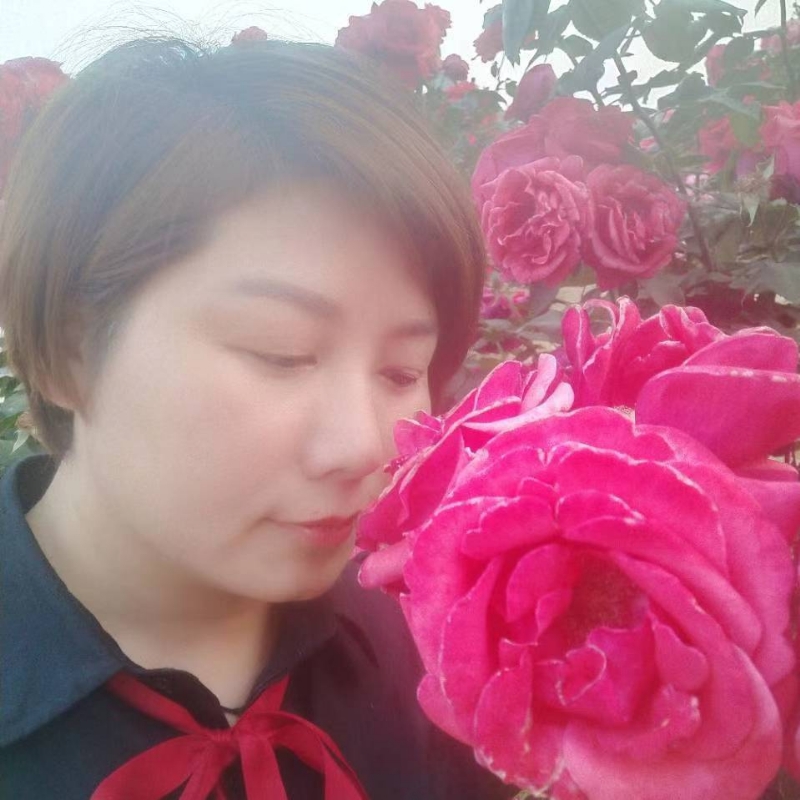 潇潇雨歌的第一张照片--泰州相亲服务中心