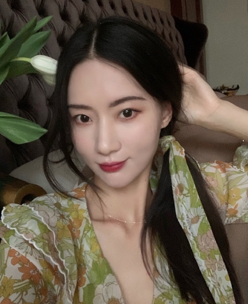 倾城的第一张照片--泰州相亲服务中心