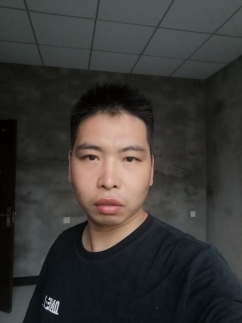 李益波的第一张照片--泰州相亲服务中心