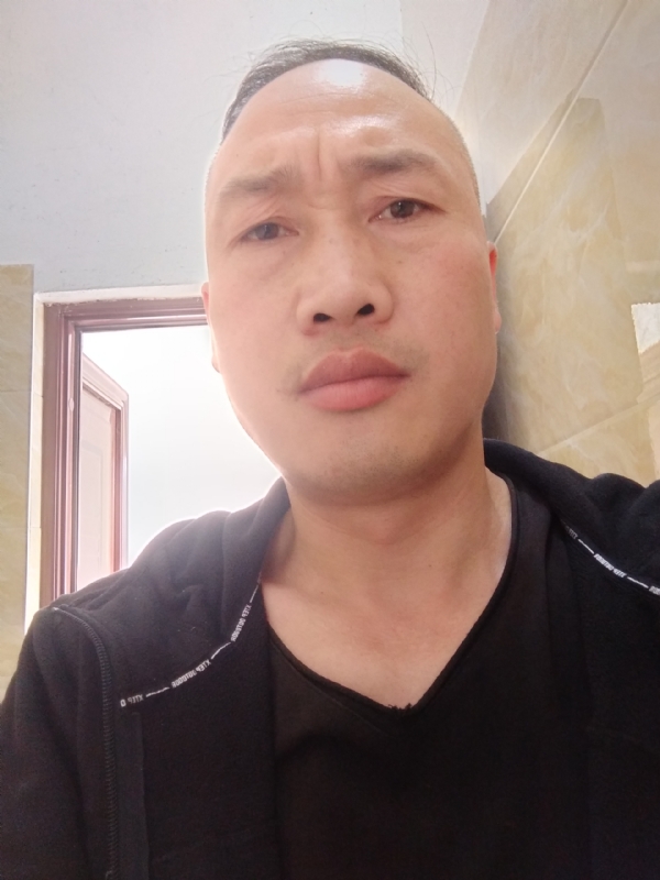 猴哥的第二张照片--泰州相亲服务中心
