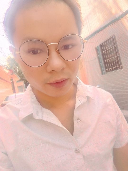 楠呐的第四张照片--泰州相亲服务中心