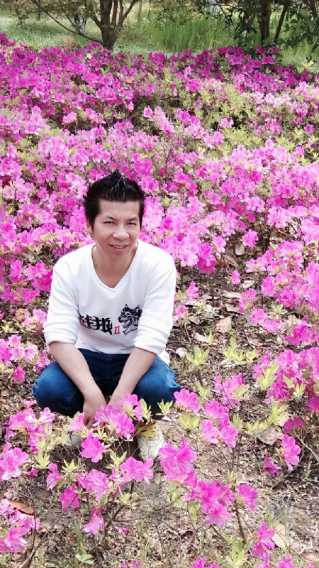 云淡风轻的第一张照片--泰州相亲服务中心