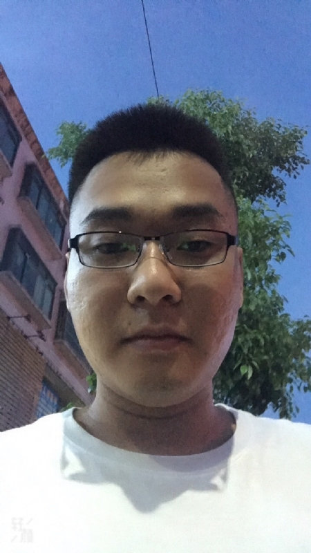 Xjy的第一张照片--泰州相亲服务中心