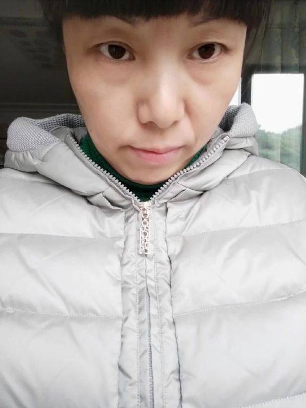 一抹幽蓝的第一张照片--泰州相亲服务中心
