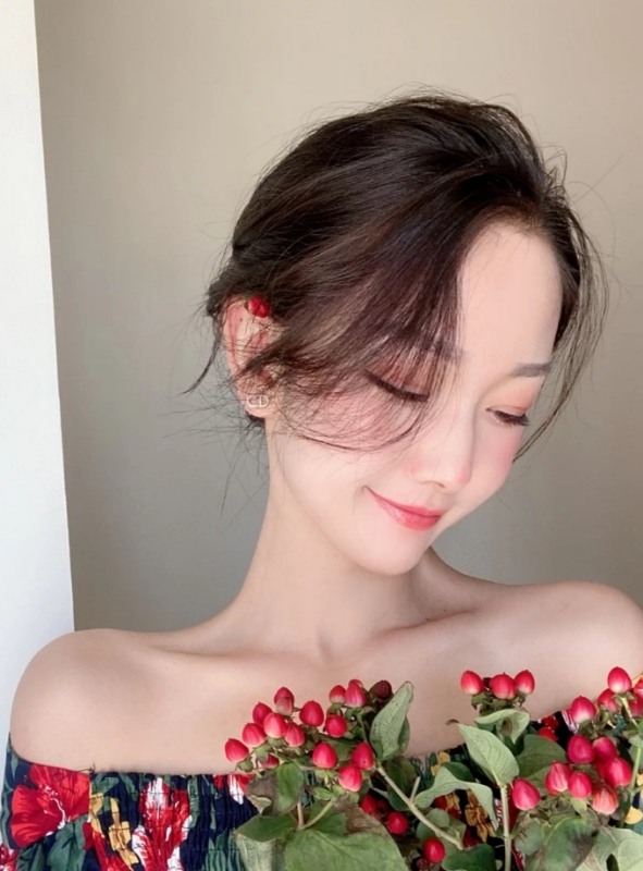 小诗vanessa的第二张照片--泰州相亲服务中心