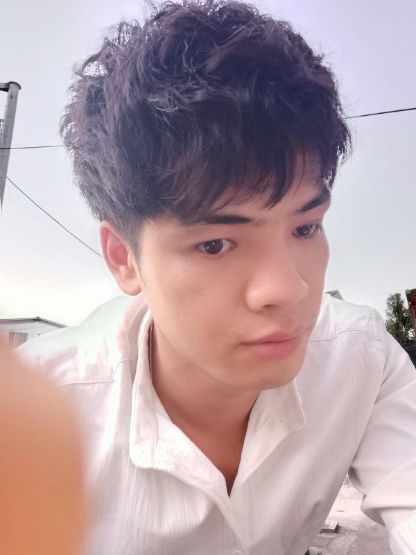 幕后老板的第三张照片--泰州相亲服务中心