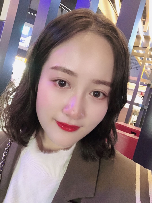 米苏娜娜的第一张照片--泰州相亲服务中心