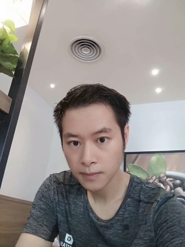 期待缘分的第一张照片--泰州相亲服务中心