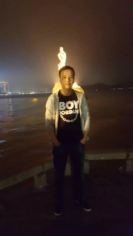 清风徐来。的第一张照片--泰州相亲服务中心