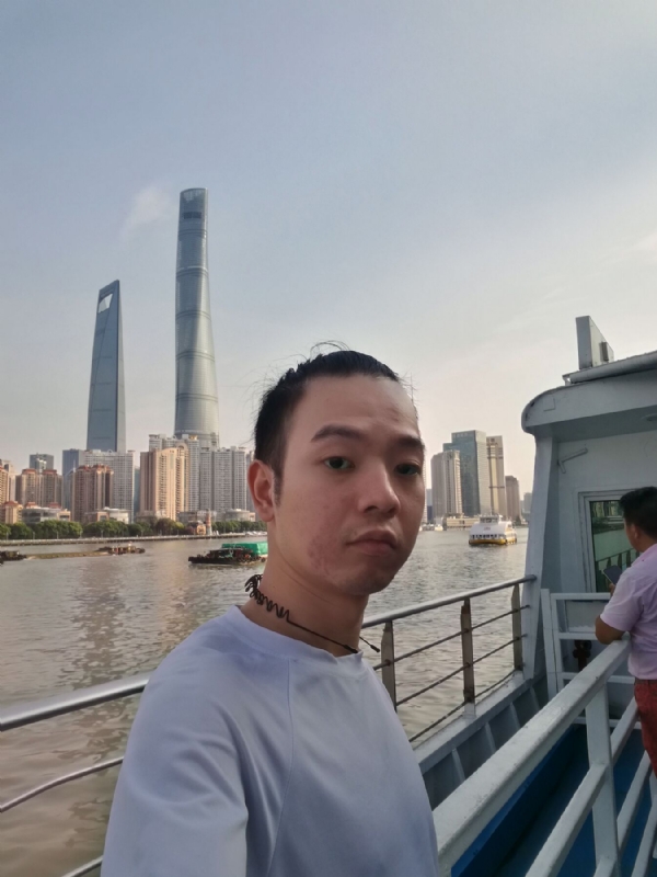 寻找爱情的孤单的第一张照片--泰州相亲服务中心