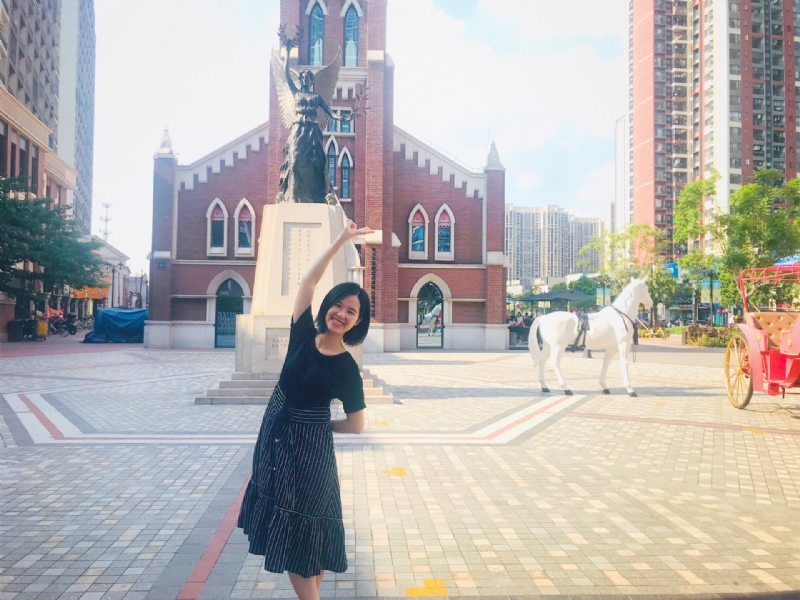 小容的第三张照片--泰州相亲服务中心
