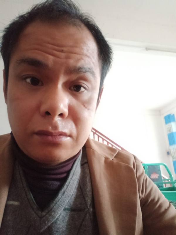 唐水果店发发发的第一张照片--泰州相亲服务中心