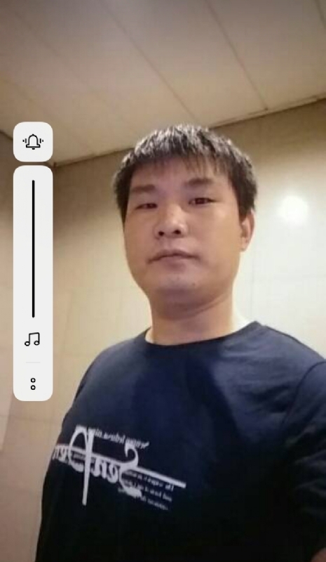 等着幸福来敲门的第一张照片--泰州相亲服务中心