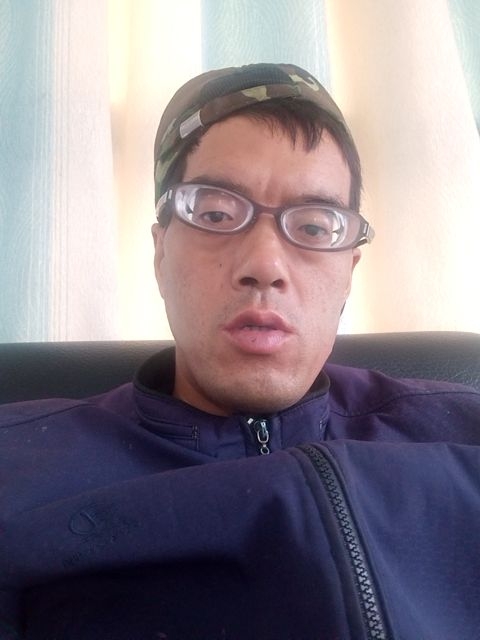 等待有缘人的第一张照片--泰州相亲服务中心