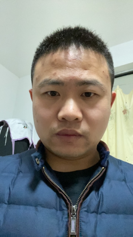 苹果的第一张照片--泰州相亲服务中心