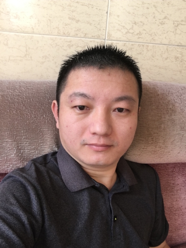 曲怀觞的第一张照片--泰州相亲服务中心