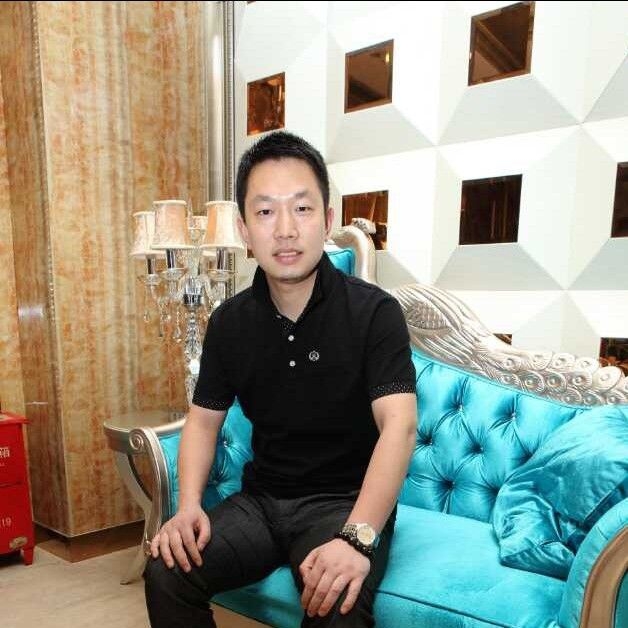 我是易先生的第一张照片--泰州相亲服务中心