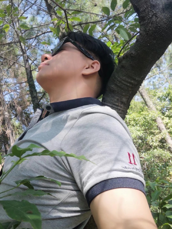 新丁的第一张照片--泰州相亲服务中心