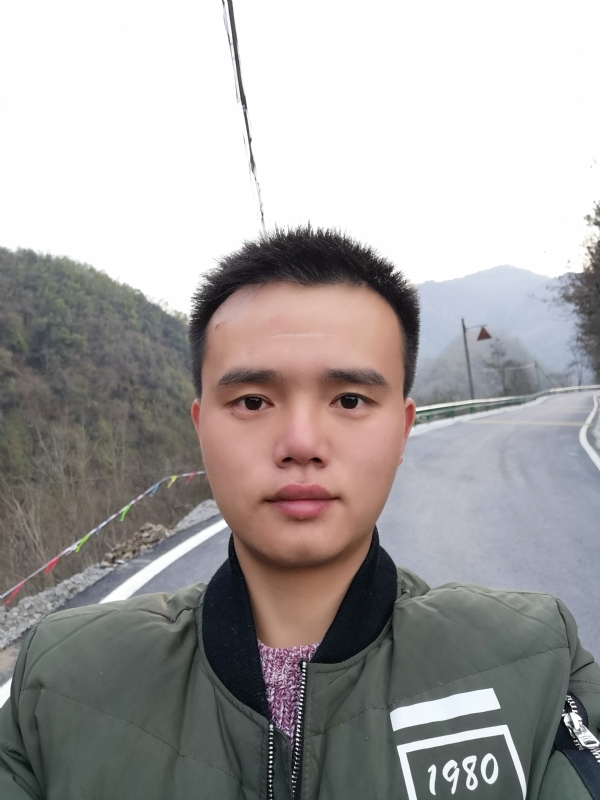 年华零落成诗的第一张照片--泰州相亲服务中心