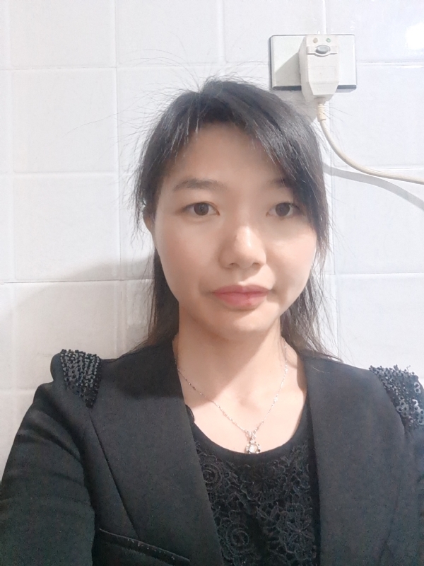 hely的第三张照片--泰州相亲服务中心
