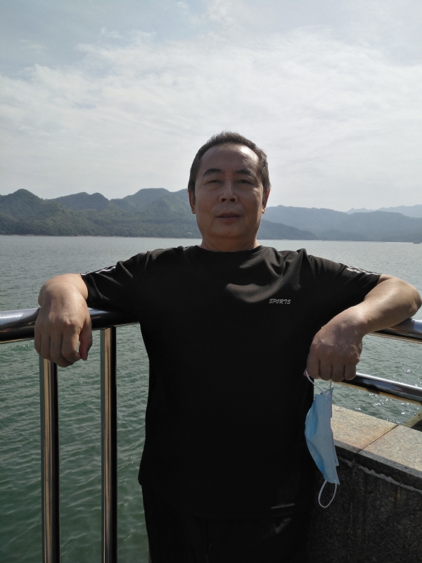 重振雄风的第四张照片--泰州相亲服务中心