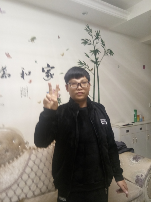 光头强的第一张照片--泰州相亲服务中心