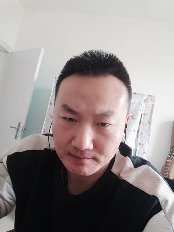 曹先森的第一张照片--泰州相亲服务中心