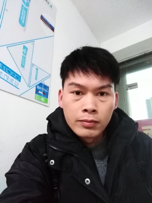 微笑的第一张照片--泰州相亲服务中心