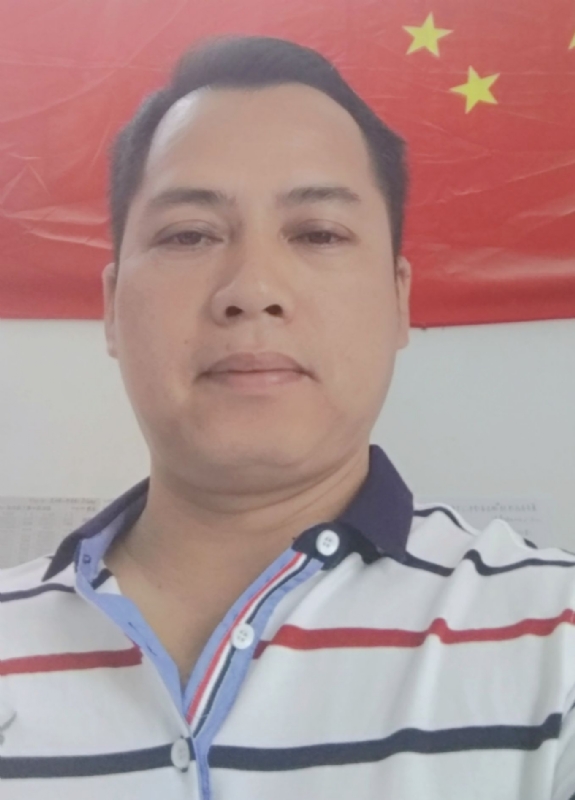 隆哥的第四张照片--泰州相亲服务中心