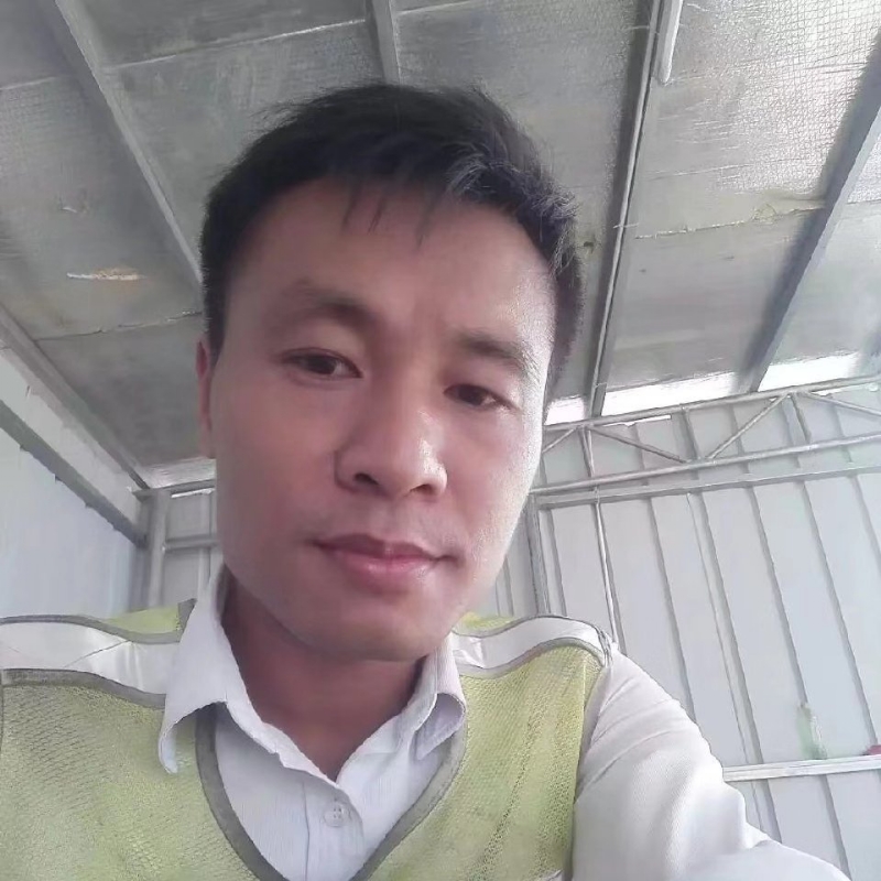 小马哥的第一张照片--泰州相亲服务中心