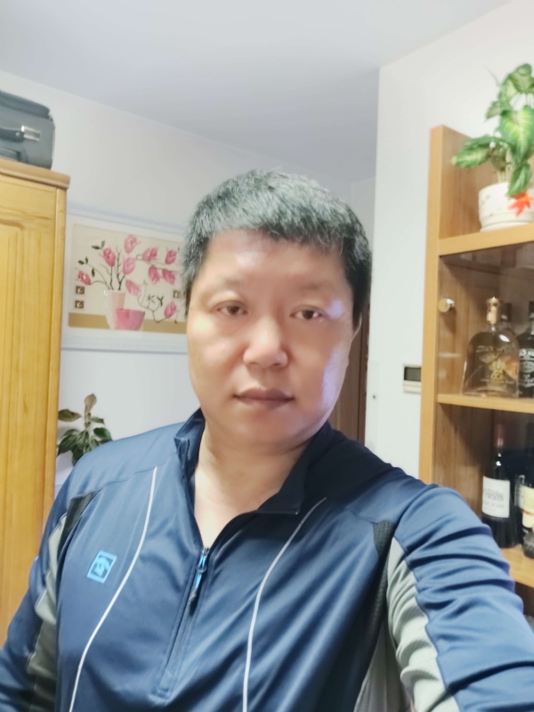 寻缘的第一张照片--泰州相亲服务中心