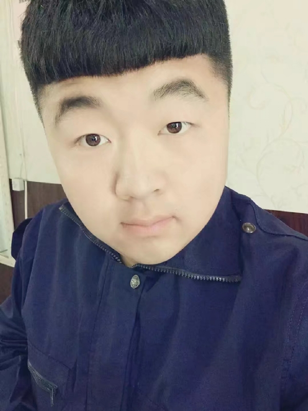 牟先森的第一张照片--泰州相亲服务中心
