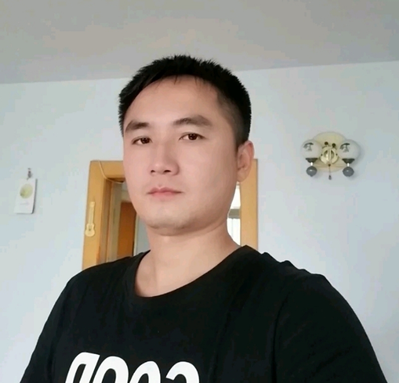 素年锦时的第一张照片--泰州相亲服务中心