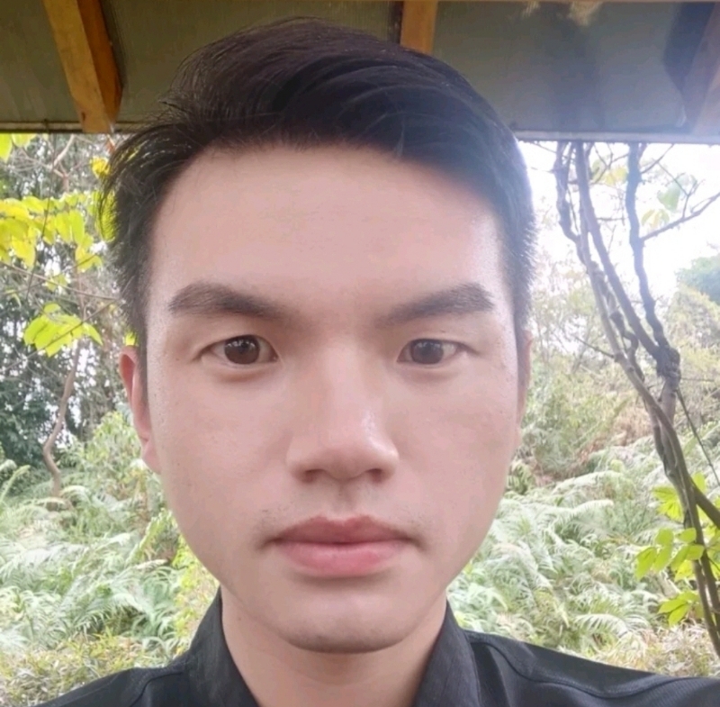 彬彬有礼的第一张照片--泰州相亲服务中心