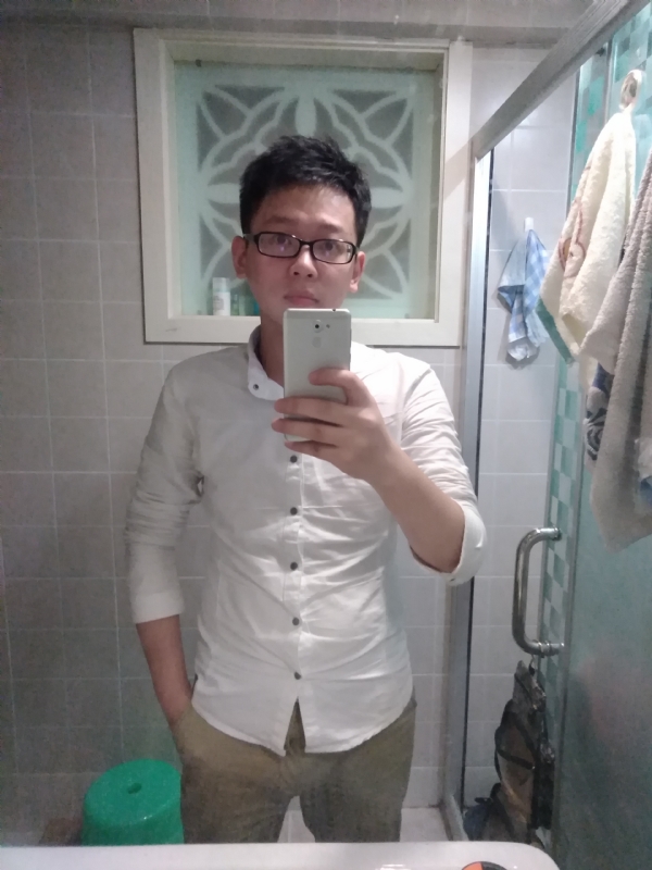 花谢魂伤的第三张照片--泰州相亲服务中心