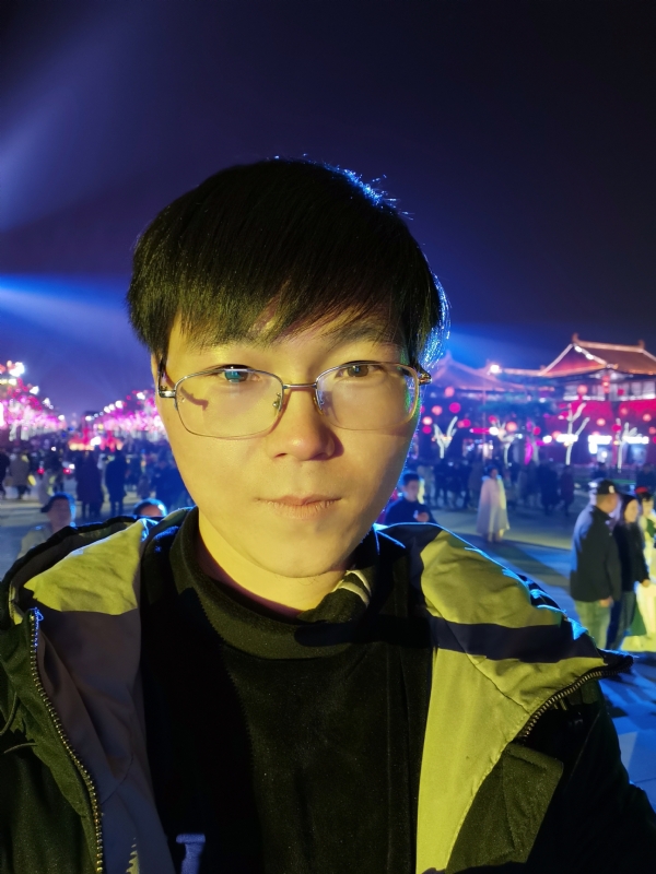 今生只爱你一人的第一张照片--泰州相亲服务中心