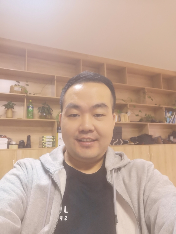 carl的第一张照片--泰州相亲服务中心