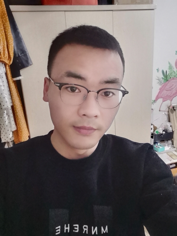 寻一个人的第一张照片--泰州相亲服务中心