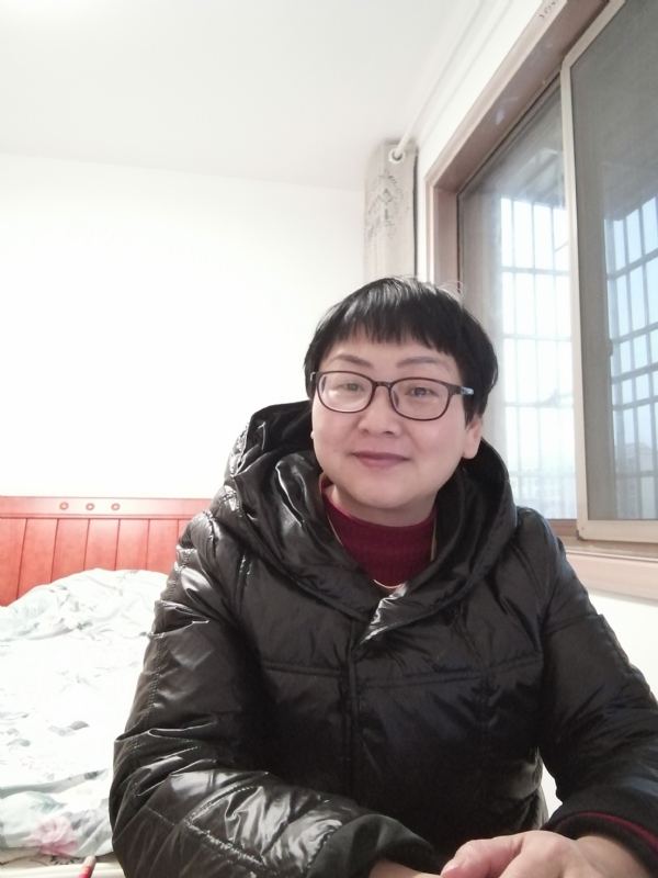 娟姐的第一张照片--泰州相亲服务中心